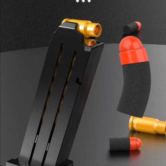 Toy 🎯🔫Gold Desert Eagle 50cal style Shell Ejection (Soft Bullet) Toy Gun - Picture 13 of 15